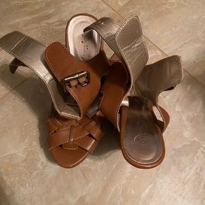 Brown wedges